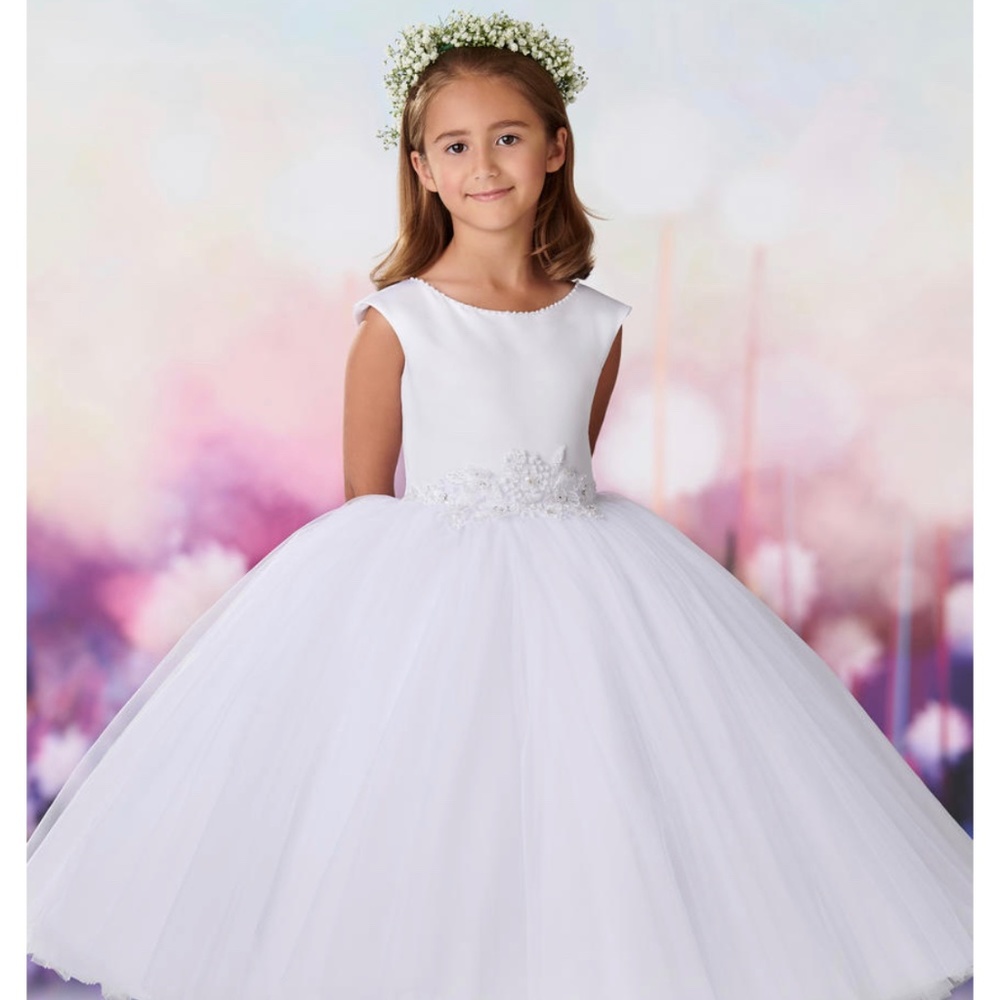White satin tulle dress